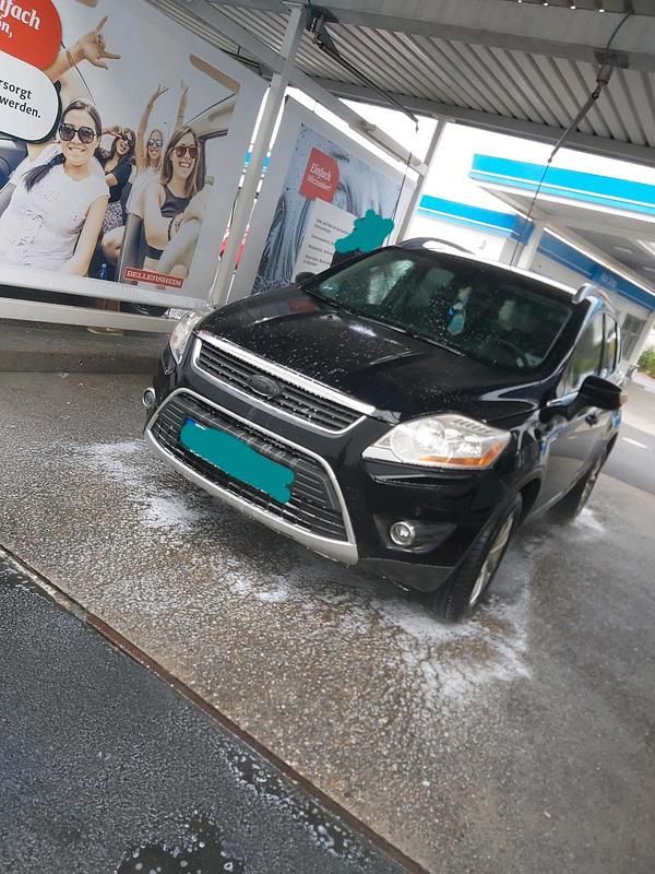 Schwarz Gebraucht 2011 Ford Kuga SUV | 4.500 € (Guter Preis) - Bild 1/4