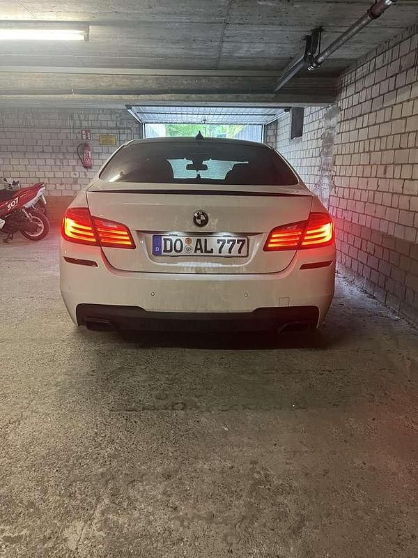 Gebraucht BMW M550 381 PS (280 kW) 2013 Weiß Limousine