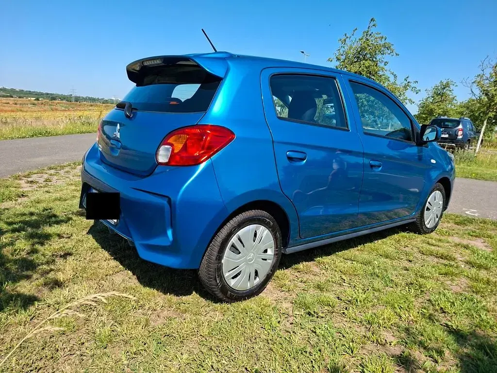 Gebraucht Mitsubishi Space Star Select 71 PS (52 kW) 2023 Blau Kleinwagen