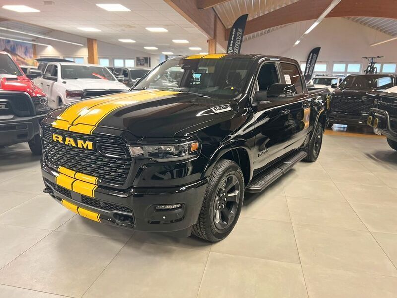 Gebraucht Dodge Ram 424 PS (311 kW) 2024 Schwarz Pickup