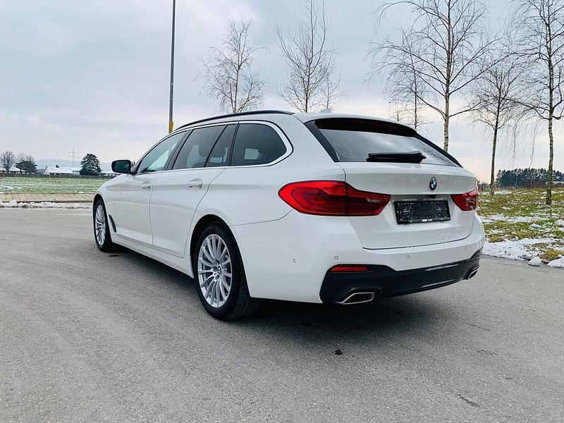 Gebraucht BMW 520 190 PS (139 kW) 2018 Weiß Kombi