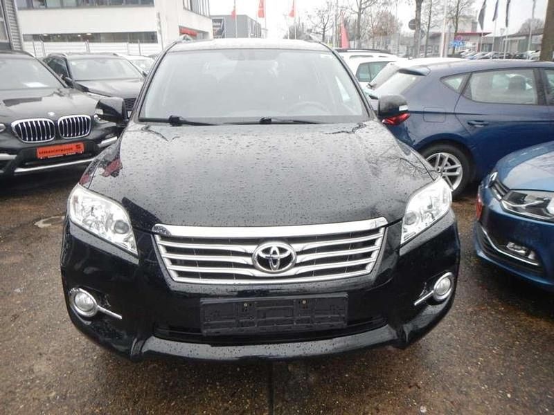 Gebraucht Toyota RAV4 Executive 150 PS (110 kW) 2012 Onyxschwarz SUV