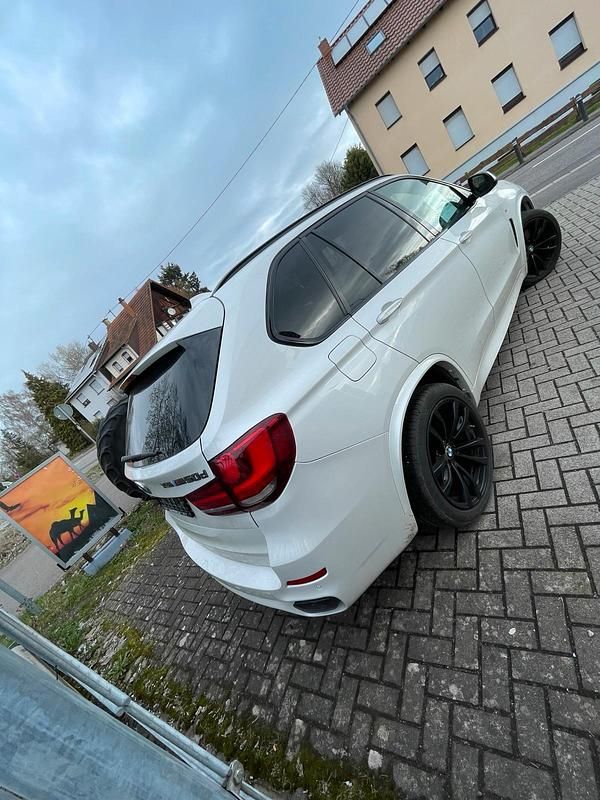 Gebraucht BMW X5 381 PS (280 kW) 2018 Weiß SUV