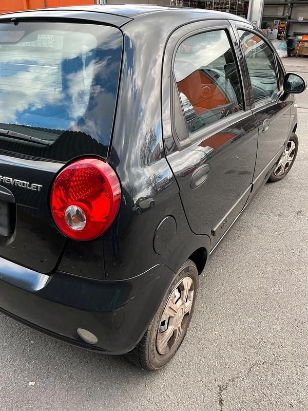 Gebraucht Chevrolet Matiz 51 PS (37 kW) 2009 Schwarz Kleinwagen