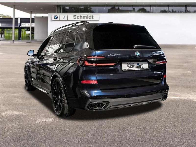 Neu BMW X7 M Sport 381 PS (280 kW) 2025 M carbonschwarz metallic SUV