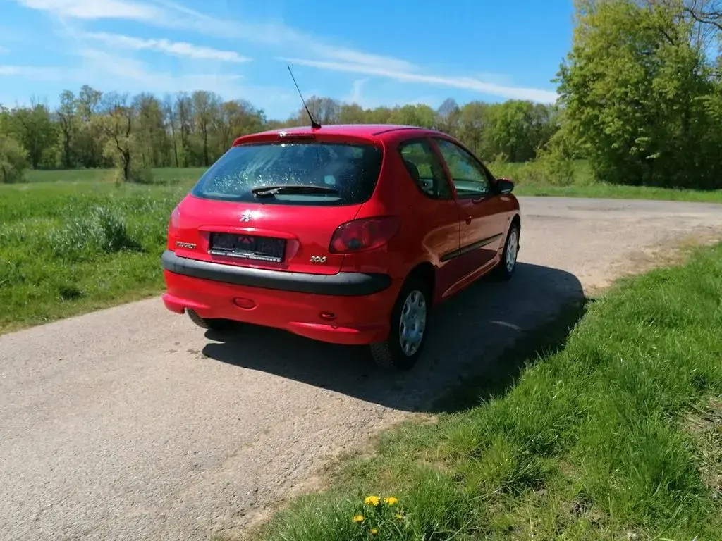 Gebraucht Peugeot 206 75 PS (55 kW) 2008 Rot Limousine