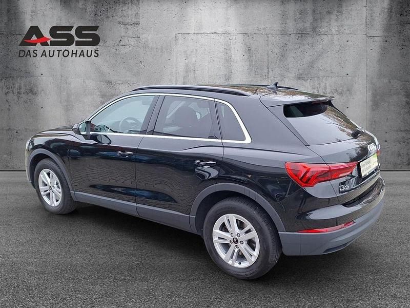 Gebraucht Audi Q3 Ambiente 200 PS (147 kW) 2022 Mythosschwarz metallic SUV
