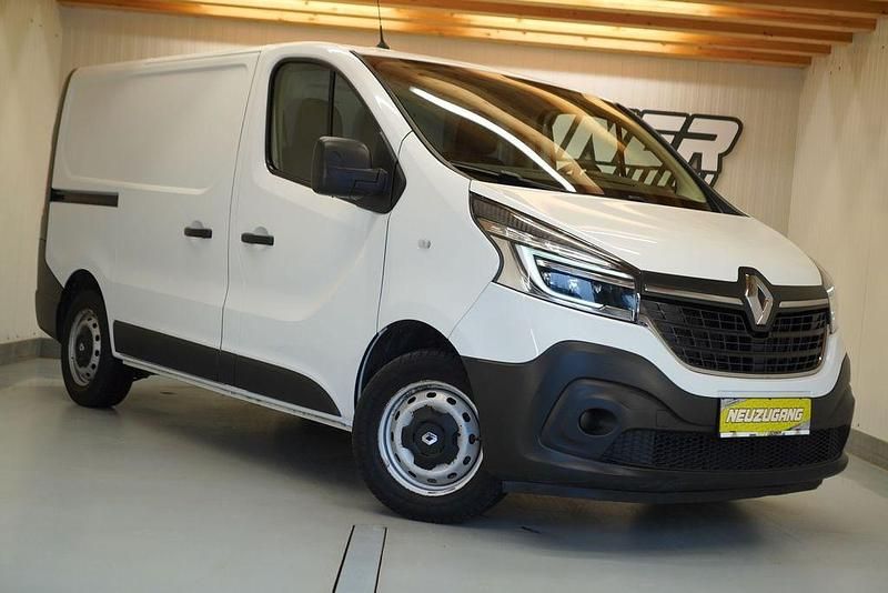 Second-hand Renault Trafic 120 CP (88 kW) 2020 Alb Monovolum