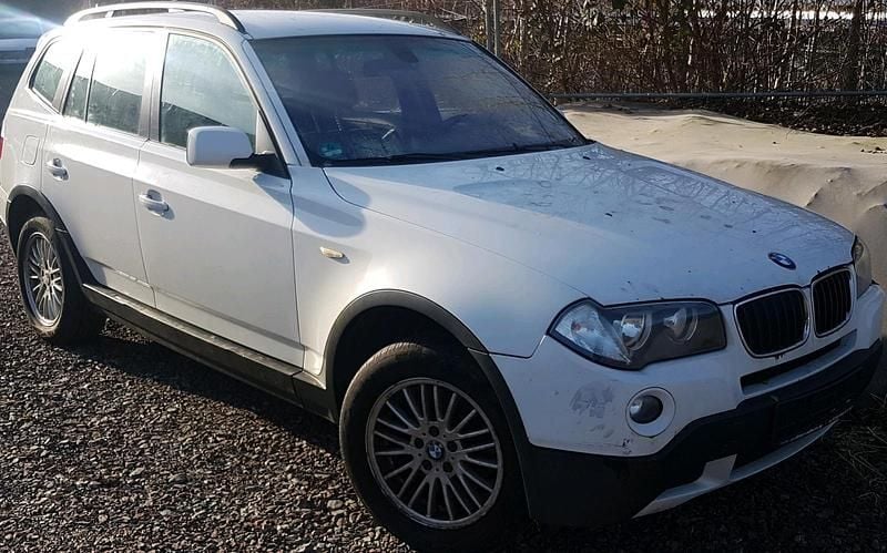 Gebraucht BMW X3 177 PS (130 kW) 2009 Weiß SUV