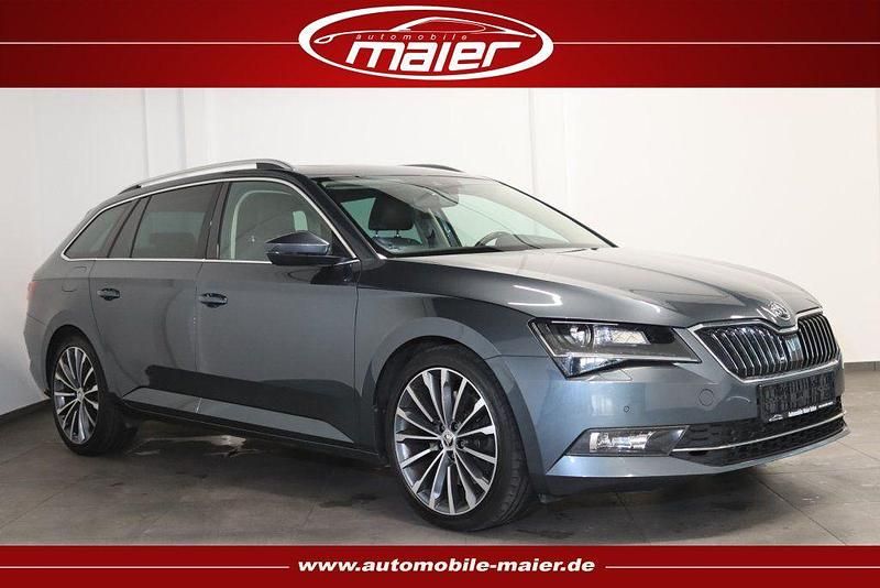 Grau Gebraucht 2016 Skoda Superb LAURIN & KLEMENT Kombi | 18.800 € (Guter Preis) - Bild 1/4