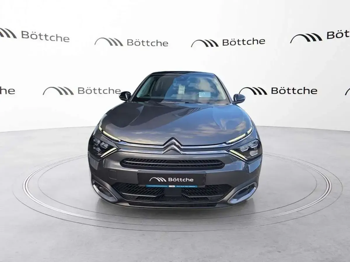 Gebraucht Citroën C4 PureTech 131 PS (96 kW) 2024 Lackierung platiniumgrau/typ SUV