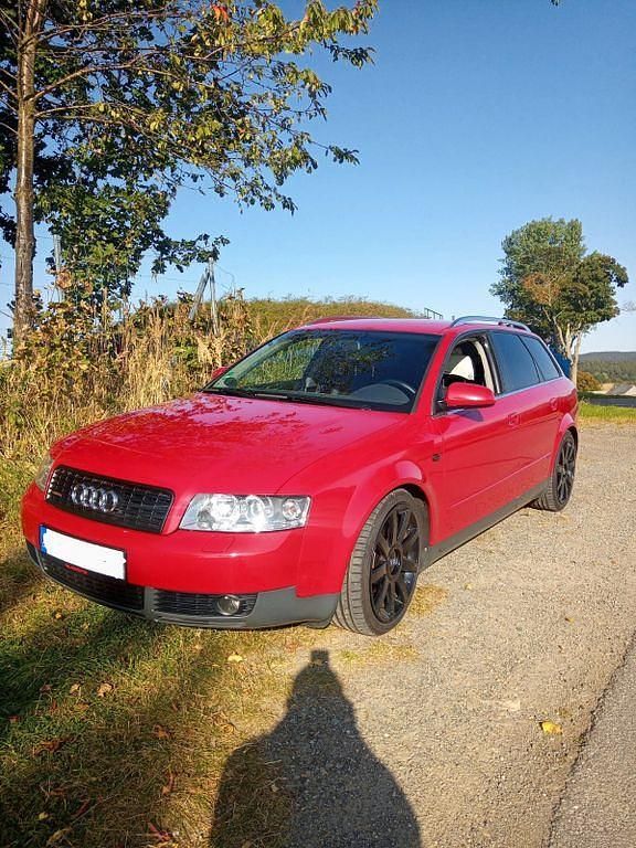 Rot Gebraucht 2001 Audi A4 Kombi | 2.900 € (Fairer Preis) - Bild 1/4
