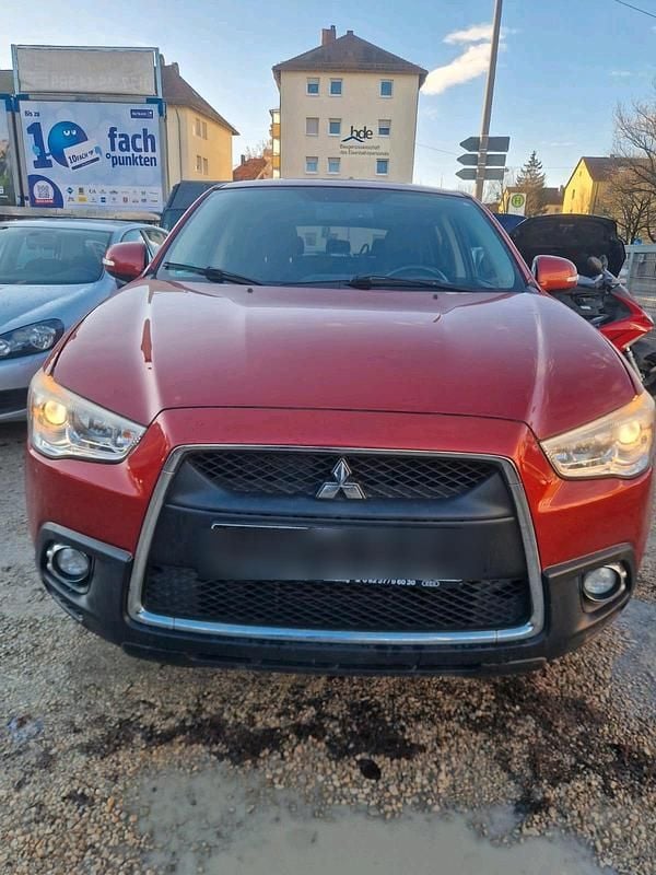 Gebraucht Mitsubishi ASX 150 PS (110 kW) 2012 Rot SUV