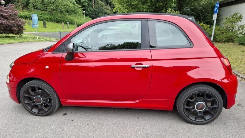 Rot Gebraucht 2017 Fiat 500C Sport Cabrio | 10.900 € (Fairer Preis) - Bild 1/4