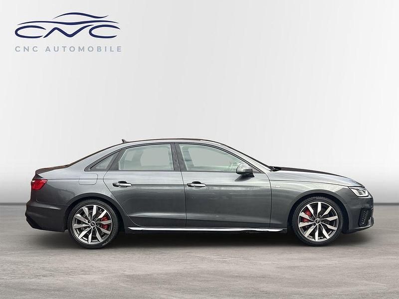 Gebraucht Audi A4 S-Line 204 PS (150 kW) 2023 Grau Limousine