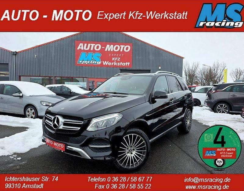 Schwarz/baltic black (metallic) Gebraucht 2017 Mercedes GLE400 AMG SUV | 24.999 € (Fairer Preis) - Bild 1/4