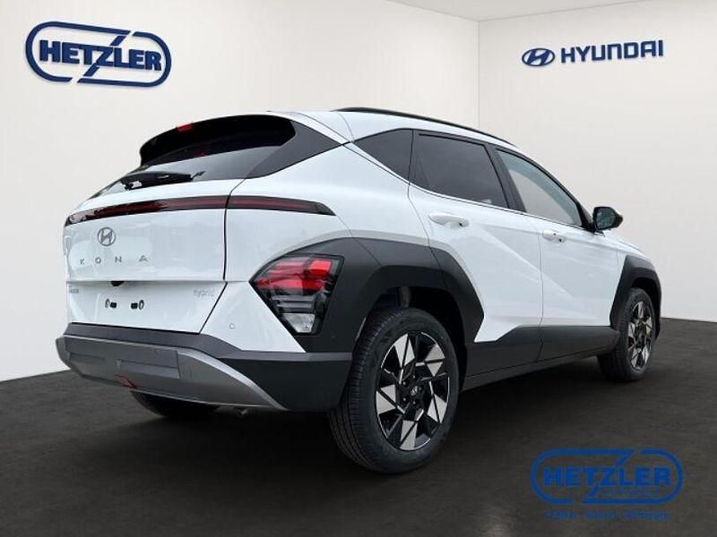 Neu Hyundai Kona Prime 141 PS (103 kW) 2025 Weiß SUV