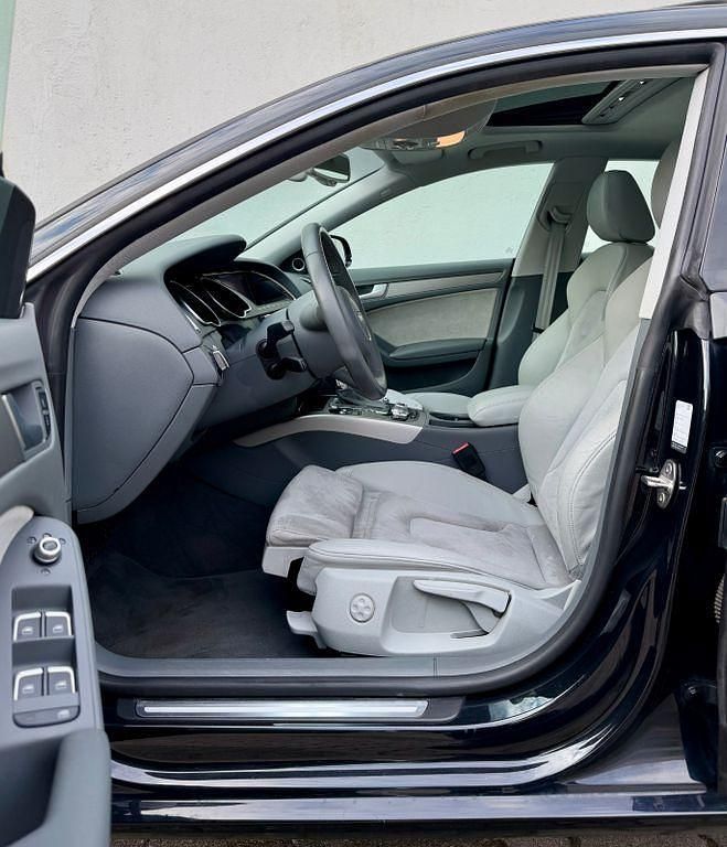 Gebraucht Audi A5 Sportback Advanced 177 PS (130 kW) 2013 Schwarz Kleinwagen