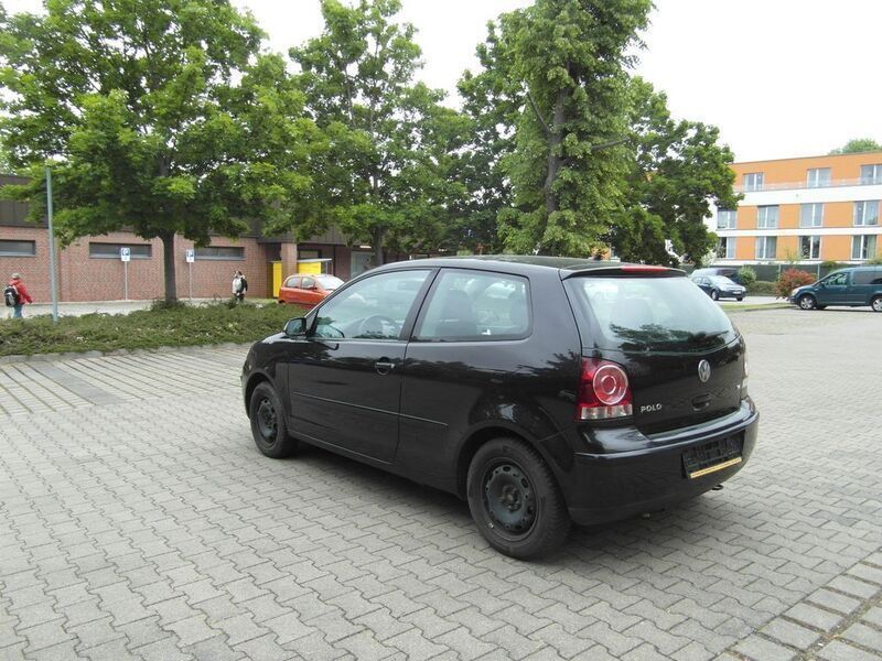 Gebraucht VW Polo 80 PS (58 kW) 2008 Schwarz Limousine