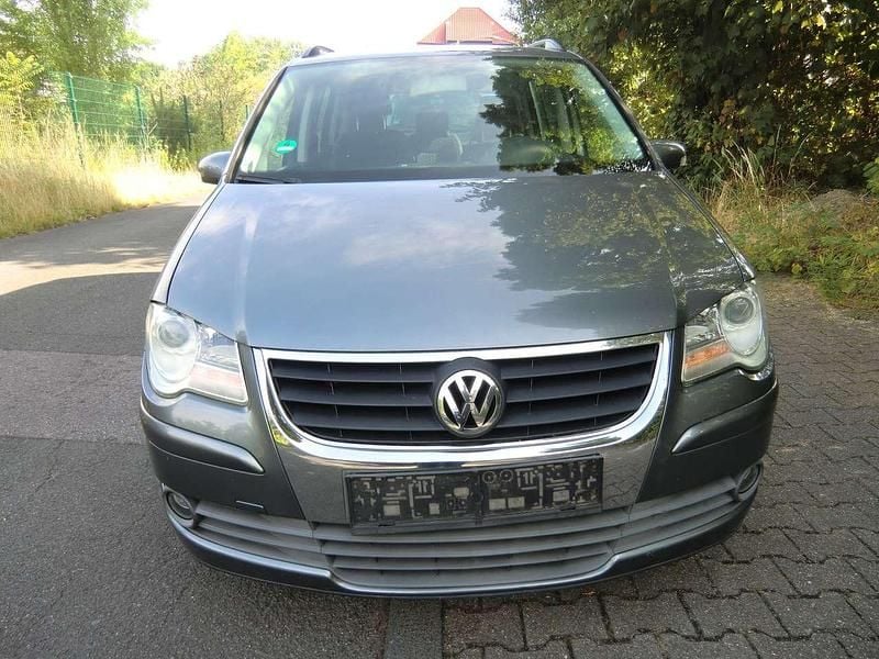 Platinum grey Gebraucht 2007 VW Touran Trendline Van / Kleinbus | 2.400 € (Superpreis) - Bild 1/4
