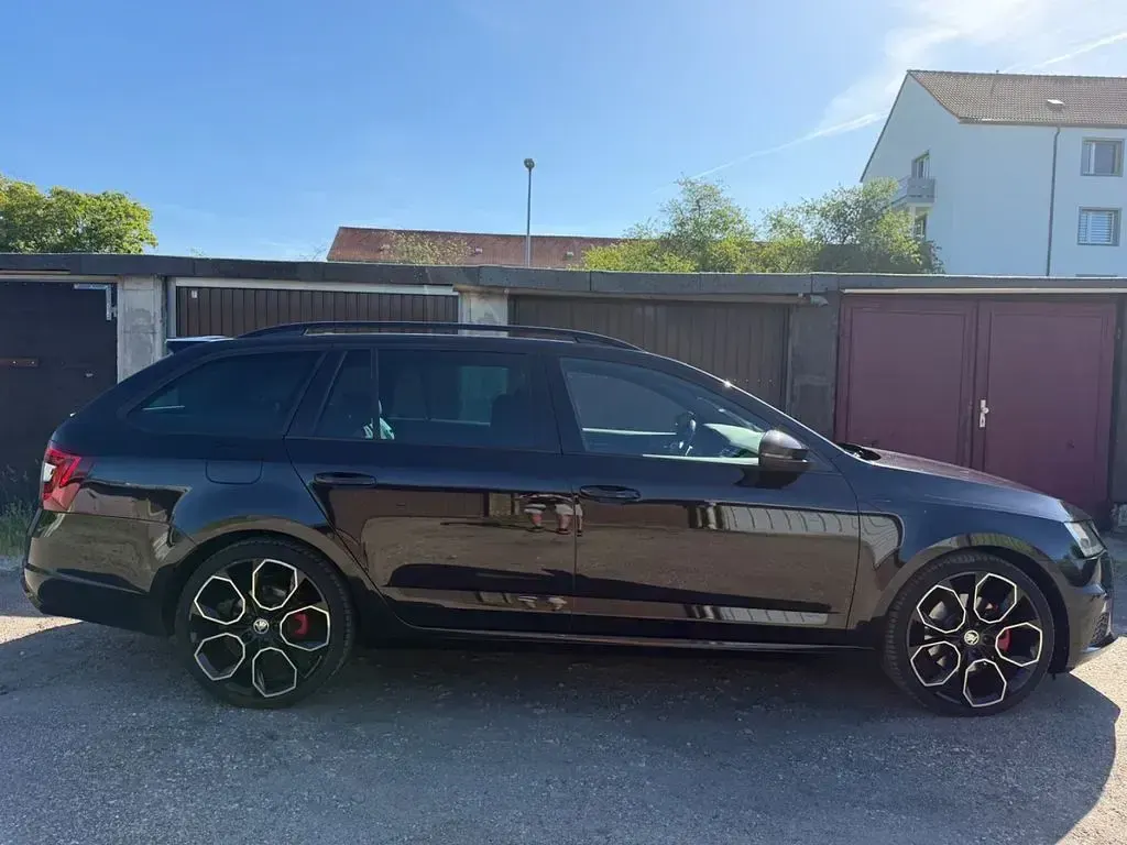Gebraucht Skoda Octavia RS 184 PS (135 kW) 2019 Schwarz Kombi