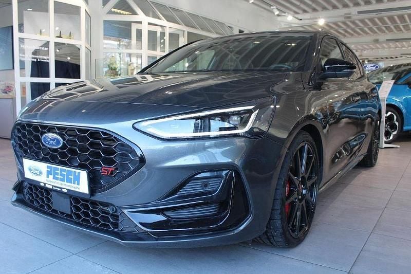 Gebraucht Ford Focus ST 280 PS (205 kW) 2025 Grau Limousine