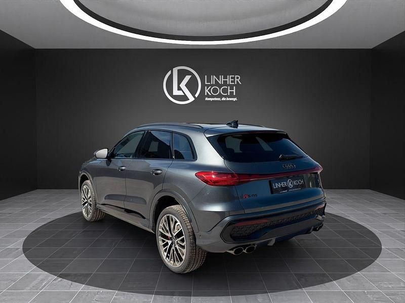 Neu Audi SQ5 Sport 367 PS (269 kW) 2026 Grau SUV