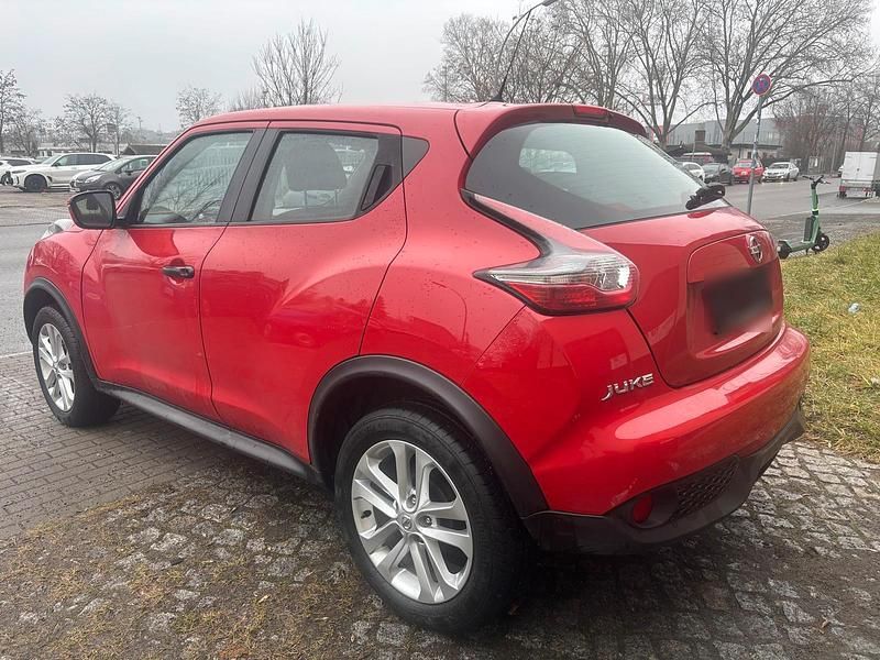 Gebraucht Nissan Juke 94 PS (69 kW) 2017 Rot SUV