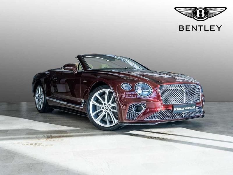 Gebraucht Bentley Azure 549 PS (403 kW) 2022 Rot Cabrio
