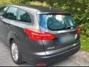 Gebraucht Ford Focus 125 PS (91 kW) 2018 Grau Kombi