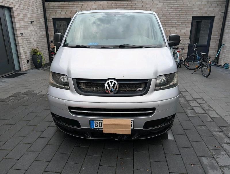 Silber Gebraucht 2010 VW T5 Startline Van | 19.450 € - Bild 1/4