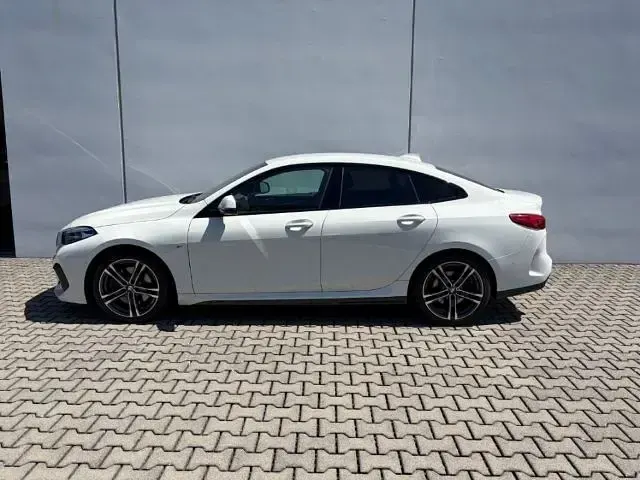Gebraucht BMW 220 Performance 178 PS (130 kW) 2023 Weiss Coupé