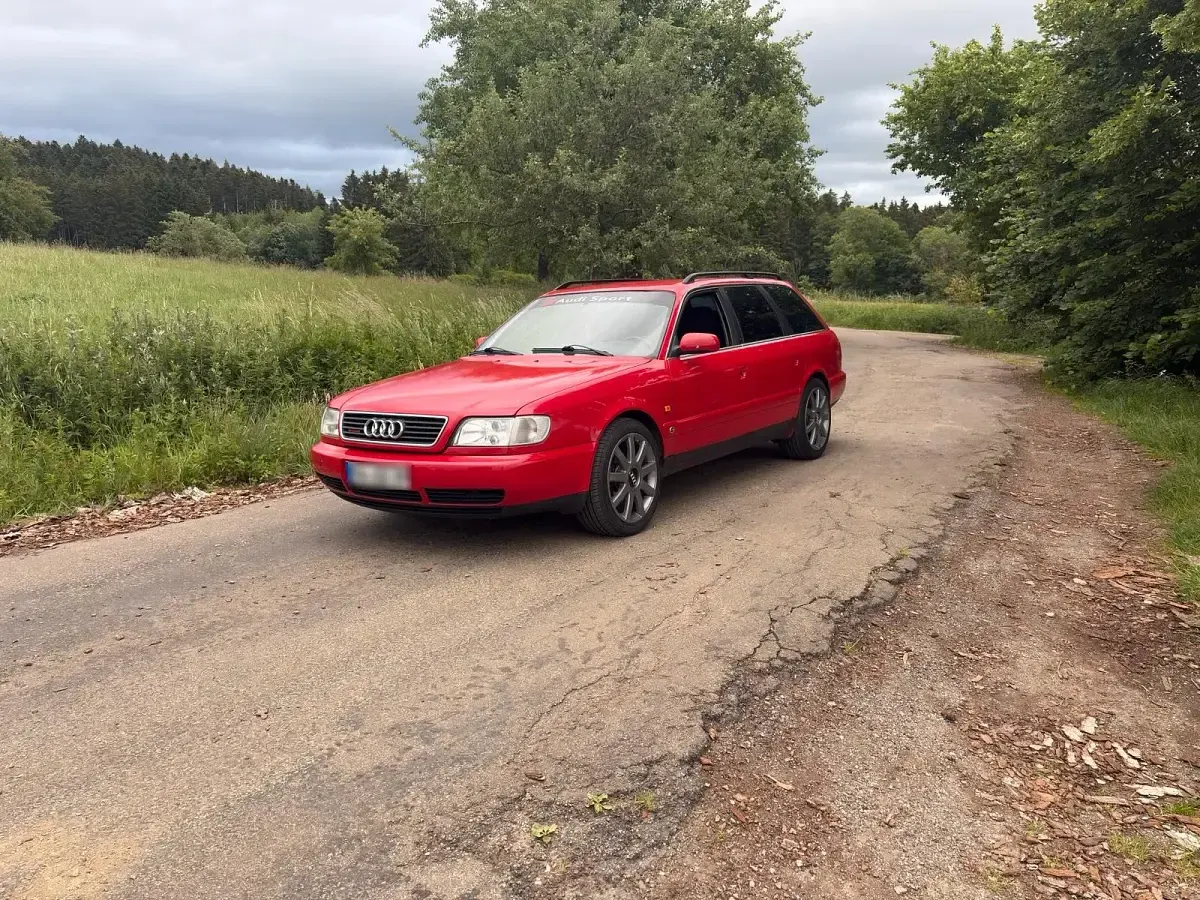 Gebraucht Audi A6 150 PS (110 kW) 1996 Rot Kombi