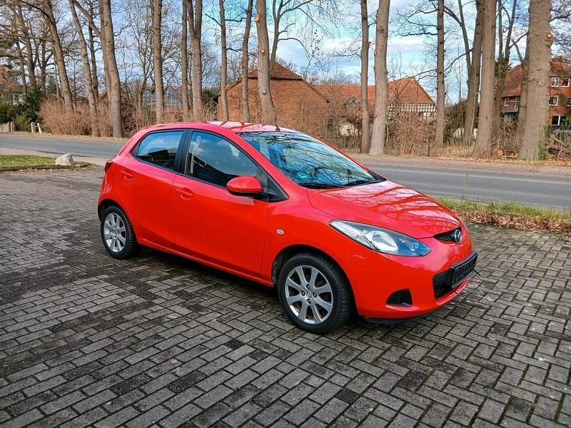 Rot Gebraucht 2009 Mazda 2 Kleinwagen | 1.700 € (Guter Preis) - Bild 1/4