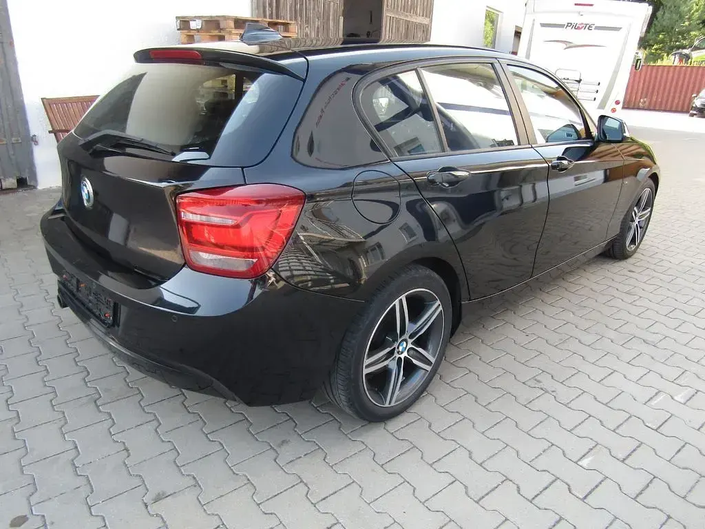 Gebraucht BMW 125 Sport Line 218 PS (160 kW) 2012 Schwarz Kleinwagen