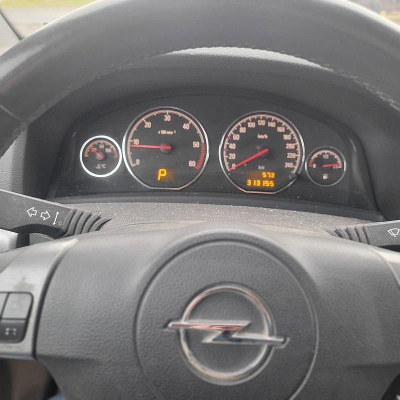 Gebraucht Opel Signum 150 PS (110 kW) 2006 Blau Kleinwagen