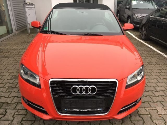 Gebraucht Audi A3 Cabriolet S-Line 105 PS (77 kW) 2010 Rot Cabrio
