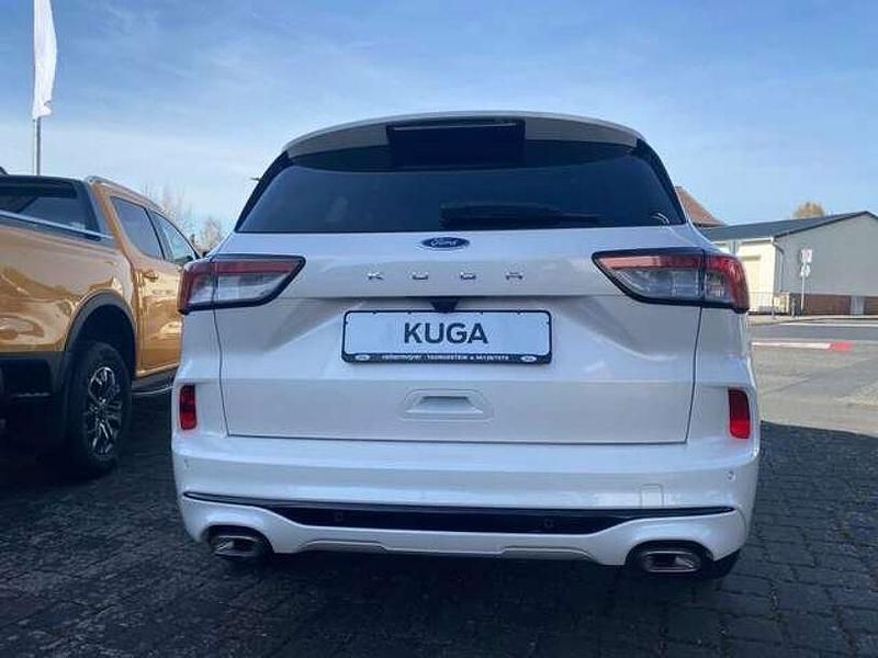 Gebraucht Ford Kuga ST-Line X 150 PS (110 kW) 2021 Arktisweiß (metallic) SUV