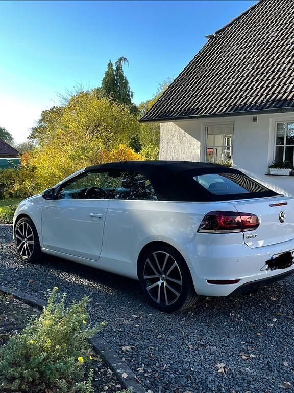 Gebraucht VW Golf 160 PS (117 kW) 2011 Weiß Cabrio
