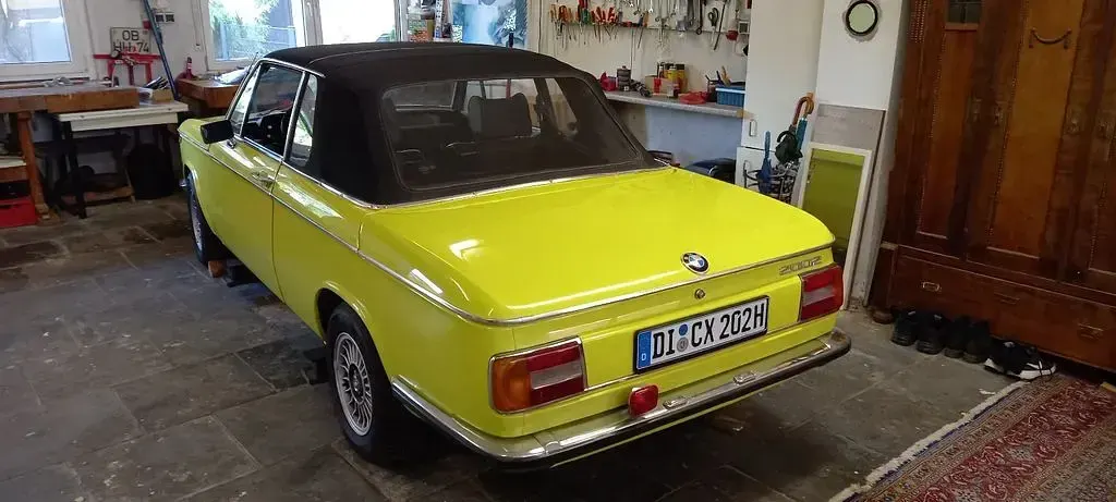 Gebraucht BMW 2002 101 PS (74 kW) 1975 Gelb Limousine