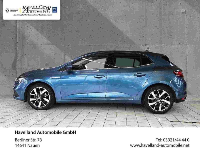 Gebraucht Renault Mégane IV Bose Edition 132 PS (97 kW) 2018 Berlinblau Limousine
