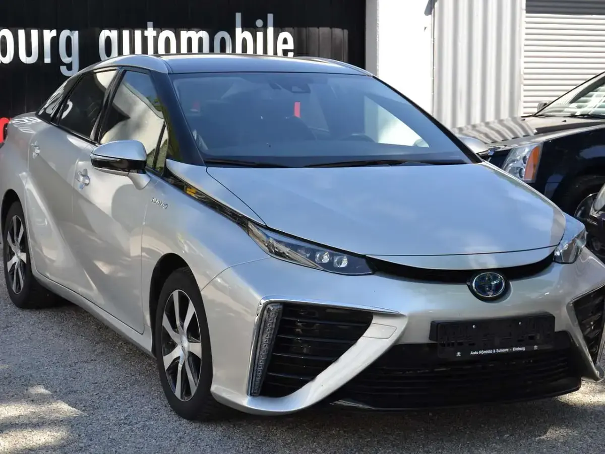 Gebraucht Toyota Mirai 154 PS (113 kW) 2020 1j6/202 Limousine