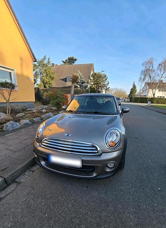 Gebraucht Mini Cooper 98 PS (72 kW) 2011 Kleinwagen