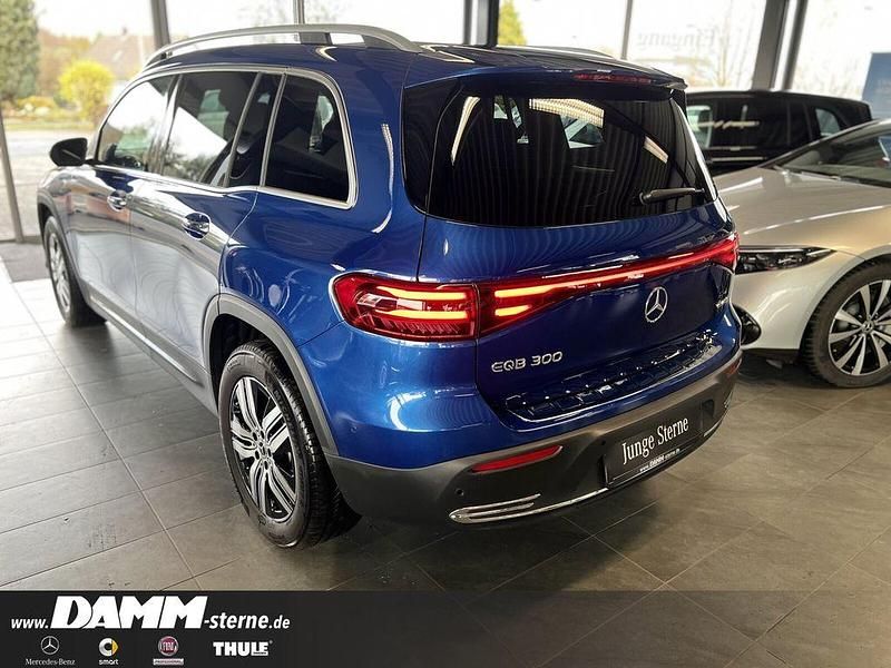 Gebraucht Mercedes EQB300 167 kW (228 PS) 2024 Spektralblau SUV
