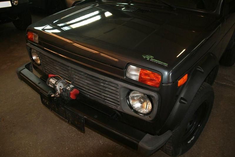 Gebraucht Lada Urban 83 PS (61 kW) 2019 Grau SUV