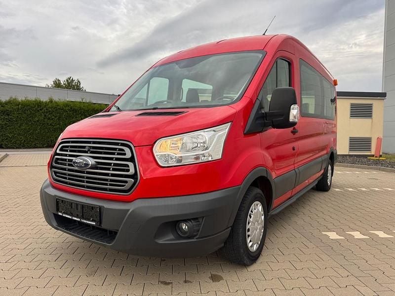 Rot Gebraucht 2015 Ford Transit Trend Kombi | 12.999 € (Etwas zu teuer) - Bild 1/4