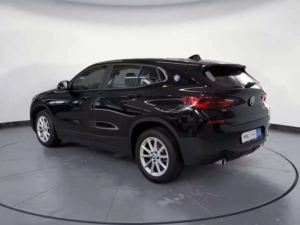 Używany BMW X2 Performance 136 KM (100 kW) 2022 Czarny SUV