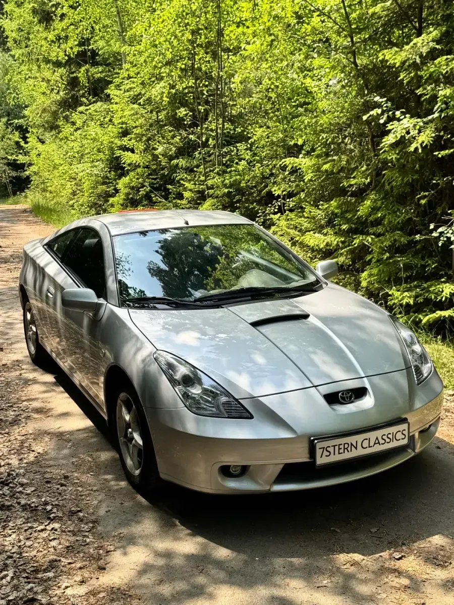 Gebraucht Toyota Celica T2 143 PS (105 kW) 2001 Silber Coupé