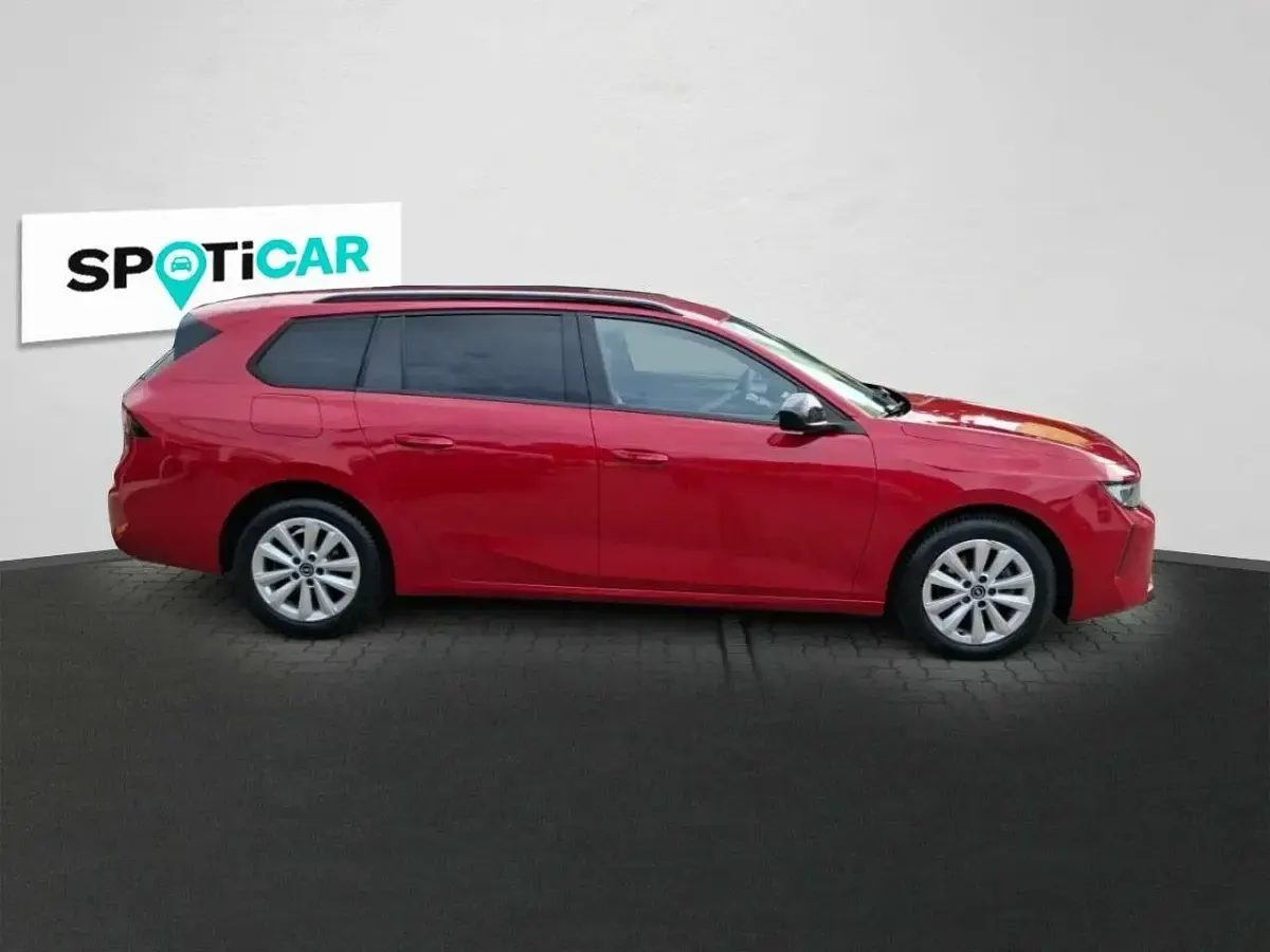 Gebraucht Opel Astra Enjoy 110 PS (80 kW) 2024 Chilli rot Kombi