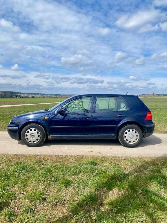 Gebraucht VW Golf III 101 PS (74 kW) 1998 Blau Limousine